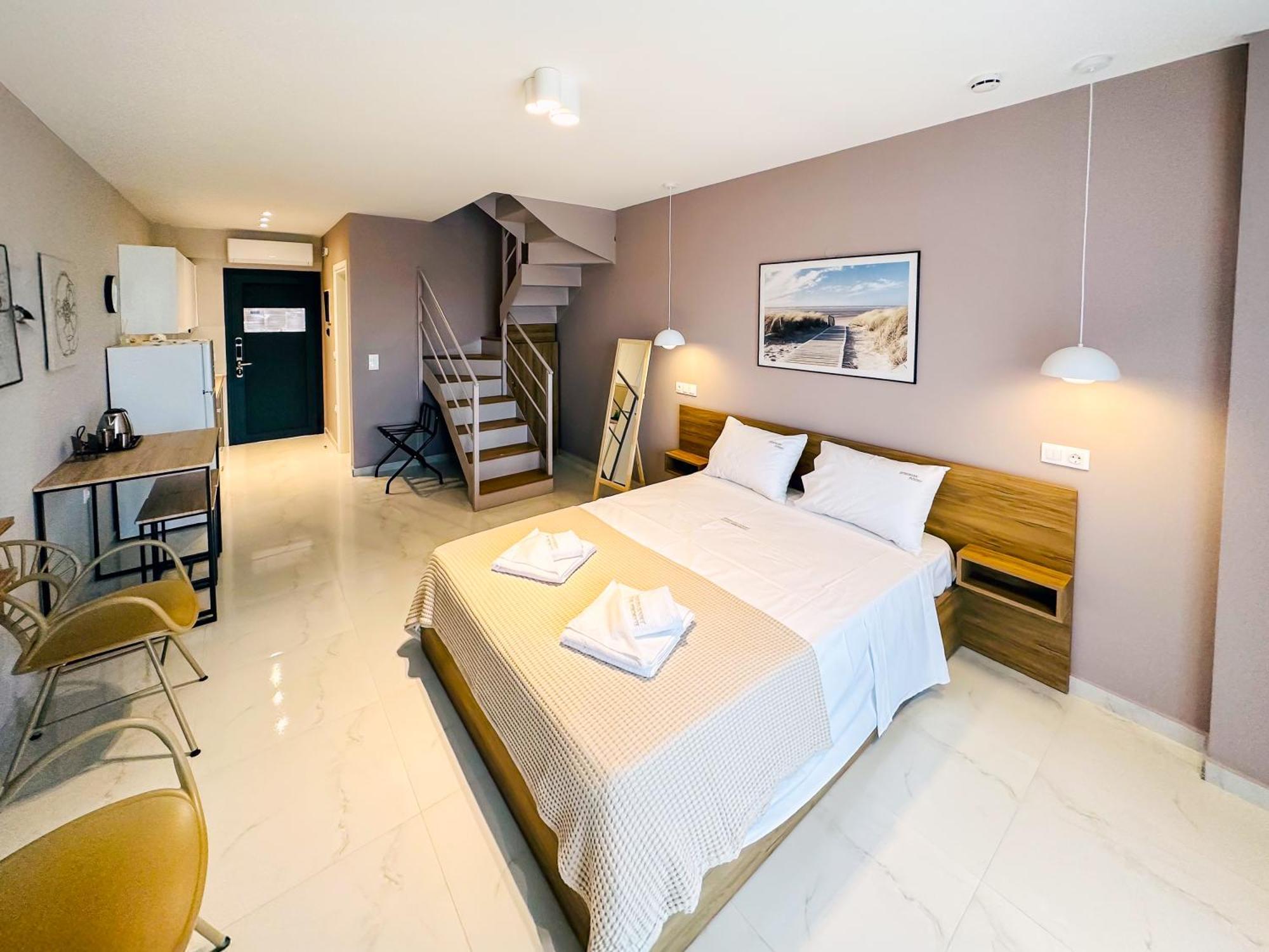 Sithonian Sunset Luxury - Nikiti Cozy Getaways Aparthotel Екстериор снимка